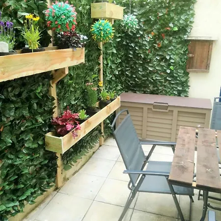 Awd Tuts 17th Century By The Harbour Holiday home