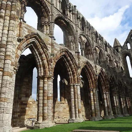 Awd Tuts 17th Century By The Harbour 度假居