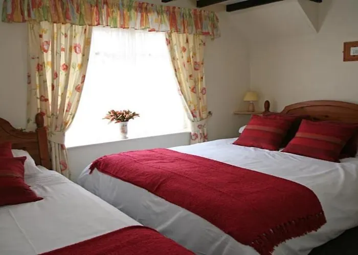 بيت للعطل Awd Tuts 17th Century By The Harbour ويتبي