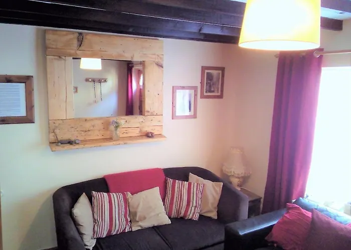 بيت للعطل Awd Tuts 17th Century By The Harbour