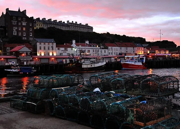 بيت للعطل Awd Tuts 17th Century By The Harbour *