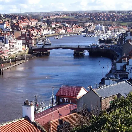 Сasa de vacaciones Awd Tuts 17th Century By The Harbour Whitby